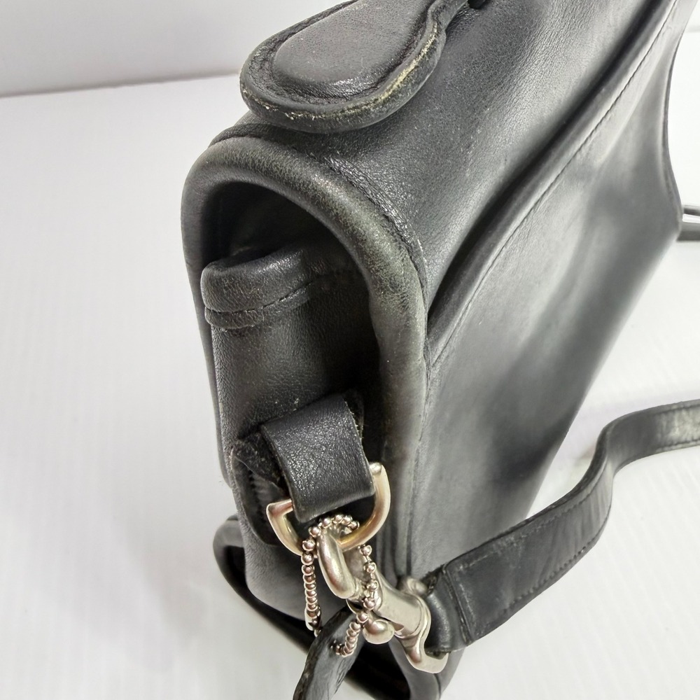 Vintage Coach Station Bag 9870 Black Leather Crossbody Satchel Made USA - Picture 16 of 16